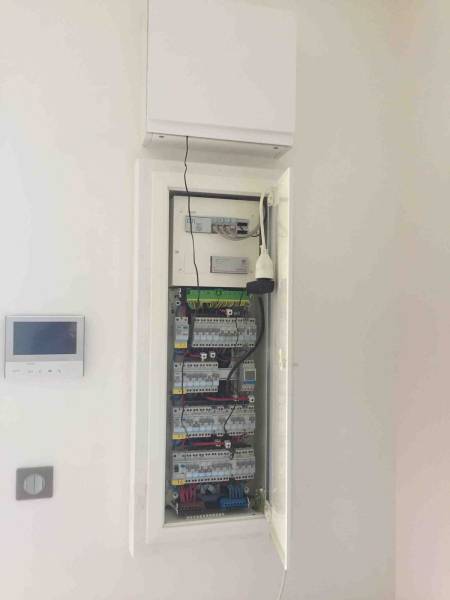 Remplacement d'un tableau électrique dans une maison à Toulon Var